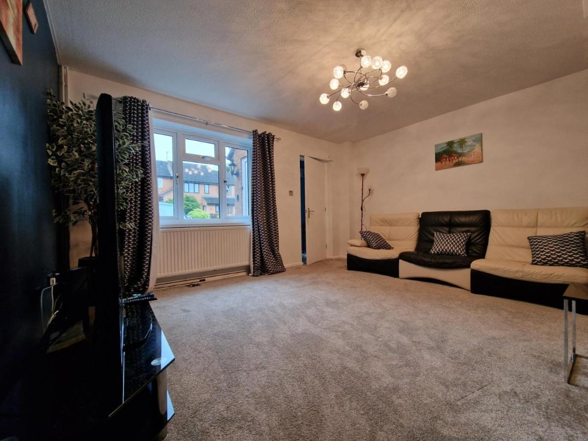 Nice Living Serviced Accommodations 7 Rugby Exterior photo